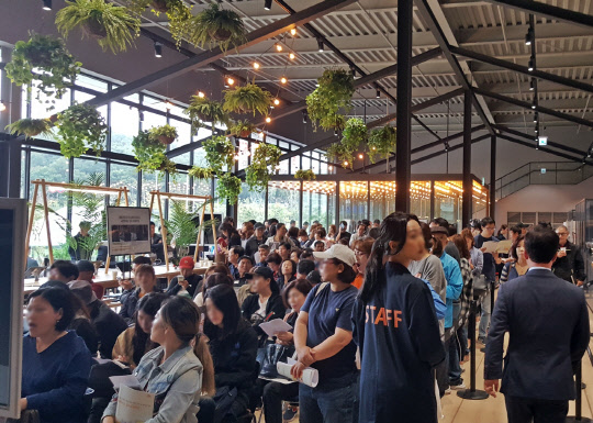 e편한세상 김포 로얄하임 계약 사진. <대림산업 제공>